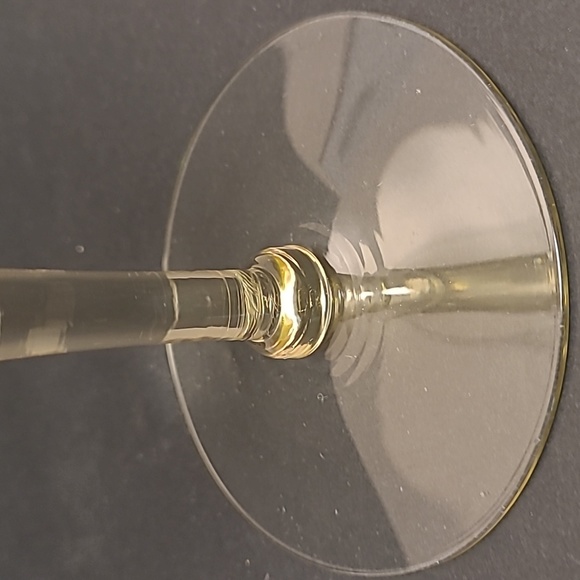 Set of 4 Vintage Etched Vaseline Glasses - Picture 13 of 17